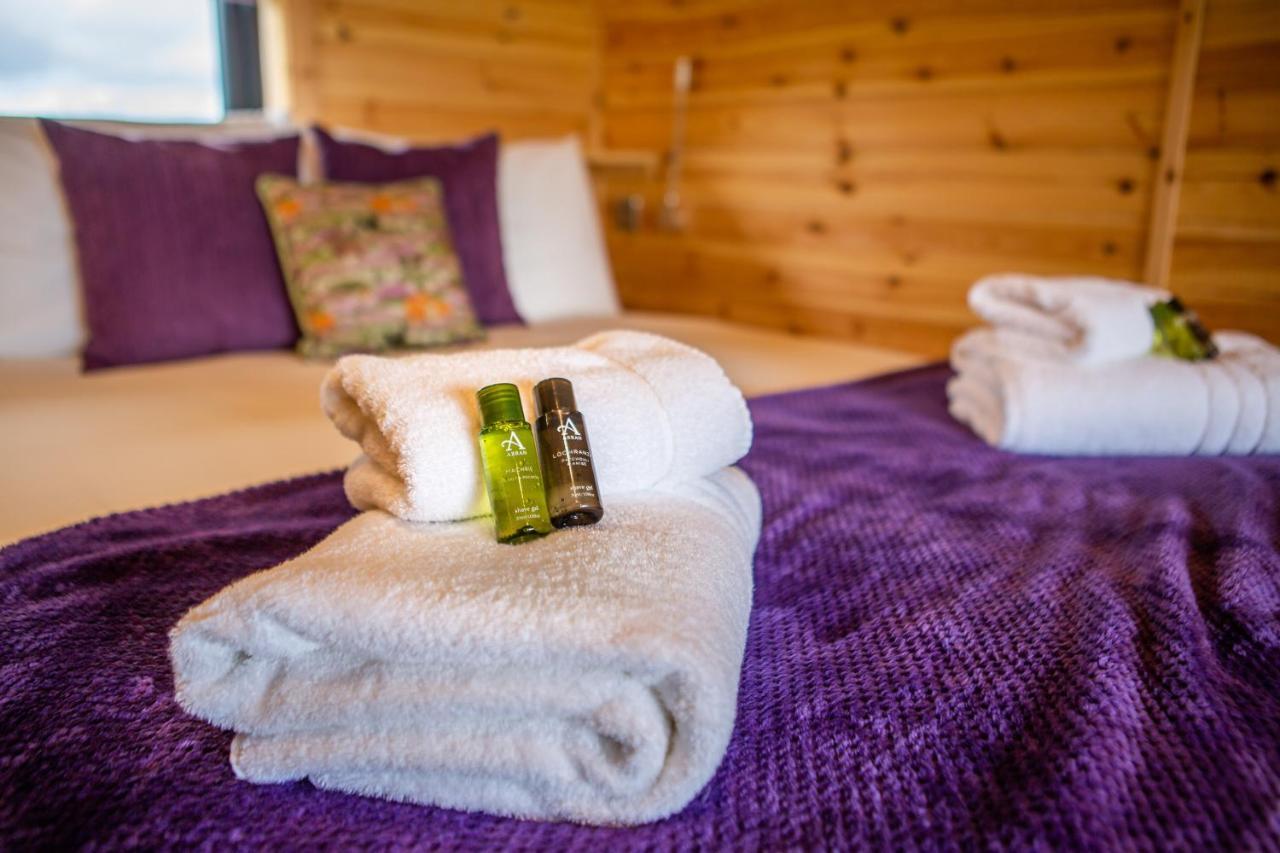 Kings Caves Glamping Hotel Torbeg Екстериор снимка