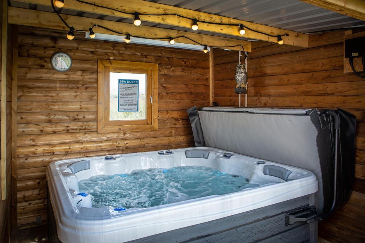Kings Caves Glamping Hotel Torbeg Екстериор снимка