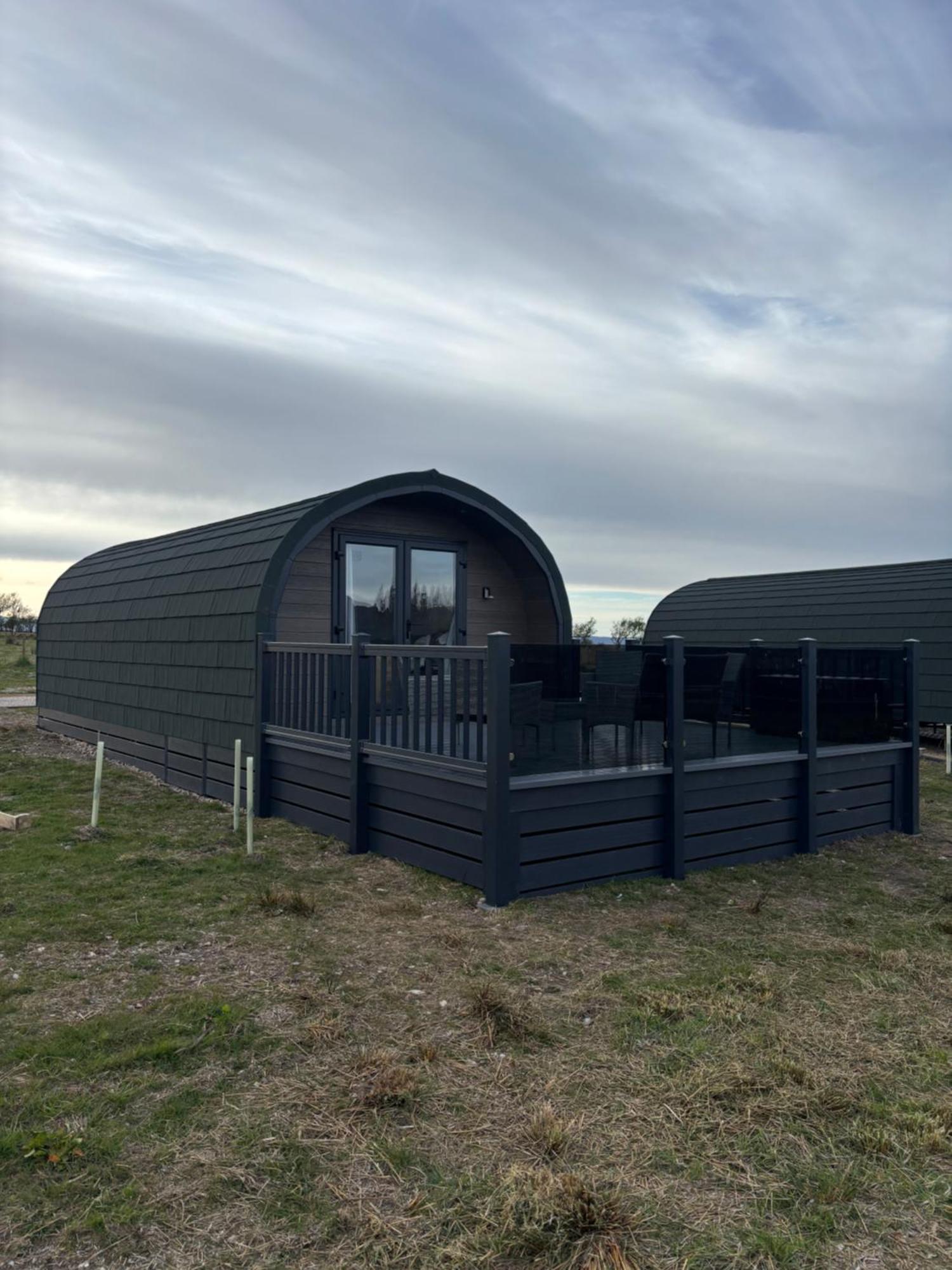 Kings Caves Glamping Hotel Torbeg Екстериор снимка